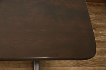 中古　美品　松本民芸家具　クラシカルな脚がおしゃれなT型食卓(ダイニングテーブル、4人掛け、6人掛け)(R-058562)