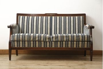 中古　美品　神戸洋家具　メープル不二屋　優雅な佇まいが魅力的な2人掛けソファ(ラウンジソファ、二人掛け、2P)(R-058566)