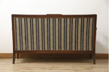 中古　美品　神戸洋家具　メープル不二屋　優雅な佇まいが魅力的な2人掛けソファ(ラウンジソファ、二人掛け、2P)(R-058566)