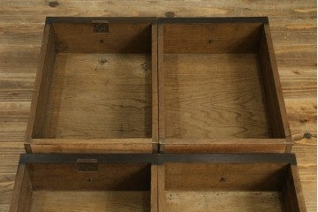 アメリカビンテージ　立派な造りのツイストレッグプレジデントデスク　(R-058570)
