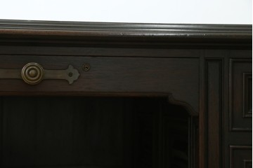 アメリカビンテージ　立派な造りのツイストレッグプレジデントデスク　(R-058570)