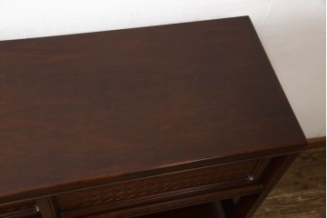 中古　美品　モリシゲ(MORISHIGE/森繁)　品のある佇まいが上質な和の空間にぴったりな、モダンな茶棚(飾り棚、茶箪笥、戸棚)(R-058573)