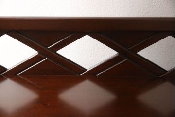 中古　美品　モリシゲ(MORISHIGE/森繁)　品のある佇まいが上質な和の空間にぴったりな、モダンな茶棚(飾り棚、茶箪笥、戸棚)(R-058573)