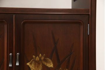 中古　美品　モリシゲ(MORISHIGE/森繁)　品のある佇まいが上質な和の空間にぴったりな、モダンな茶棚(飾り棚、茶箪笥、戸棚)(R-058573)