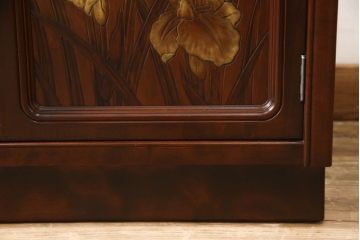 中古　美品　モリシゲ(MORISHIGE/森繁)　品のある佇まいが上質な和の空間にぴったりな、モダンな茶棚(飾り棚、茶箪笥、戸棚)(R-058573)