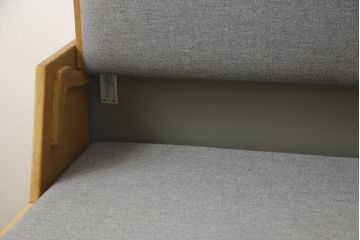 北欧ビンテージ　オーク材　デンマーク製　ハンス・J・ウェグナー　GE258　優しい色合いのグレーが素敵な機能性抜群のデイベッド(ソファベッド、3人掛けソファ、ヴィンテージ)(R-058577)