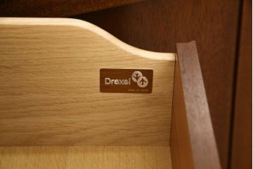 中古　美品　DREXEL HERITAGE(ドレクセルヘリテイジ)　FRANCESCA(フランチェスカ)　マホガニー　高級感あふれるクリデンザ(クレデンザ、収納棚、キャビネット、サイドボード)(定価約90万円)(R-058579)