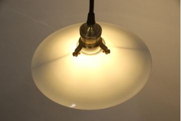 アンティーク照明　和製アンティーク　シンプルでありながらレトロな雰囲気を醸し出す平笠照明(天井照明、吊り下げ照明、ペンダントライト)(R-058583)