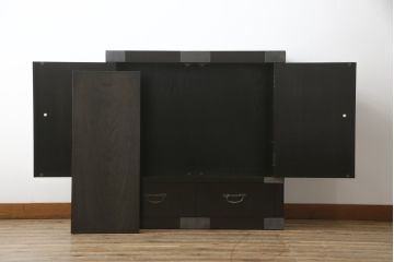 中古　国産　職人手造り家具　和モダンな雰囲気を醸し出す、珍しいデザインの収納棚(収納タンス、箪笥、サイドボード、戸棚)(R-058586)