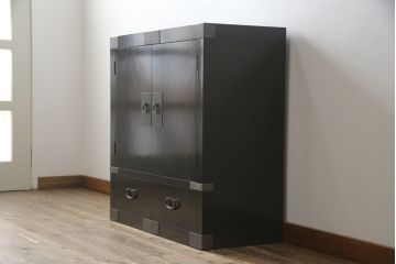 中古　国産　職人手造り家具　和モダンな雰囲気を醸し出す、珍しいデザインの収納棚(収納タンス、箪笥、サイドボード、戸棚)(R-058586)