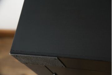 中古　国産　職人手造り家具　和モダンな雰囲気を醸し出す、珍しいデザインの収納棚(収納タンス、箪笥、サイドボード、戸棚)(R-058586)