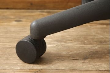 中古　Hermanmiller(ハーマンミラー社)　Bサイズ　座り心地を追求したアーロンチェア(オフィスチェア、アームチェア、ワークチェア)(R-058593)