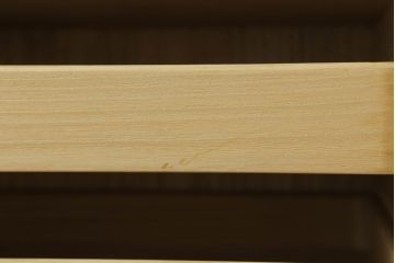 中古　美品　伝統工芸士　田澤謙介作　かくし付き　落ち着きを感じるシックなデザインの金具が印象的な加茂総桐箪笥(大丸、総桐たんす、着物箪笥、チェスト、引き出し)(R-058594)