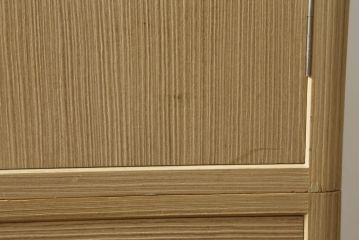 中古　美品　伝統工芸士　田澤謙介作　かくし付き　落ち着きを感じるシックなデザインの金具が印象的な加茂総桐箪笥(大丸、総桐たんす、着物箪笥、チェスト、引き出し)(R-058594)