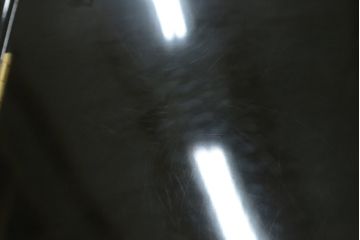 中古　極上美品　香川漆器　伝統工芸士・小松庄一作　かくし付き　桐材　色彩豊かな漆絵が優美な存在感を放つ衣装箪笥(着物箪笥、収納箪笥、引き出し、桐箪笥)(R-058595)