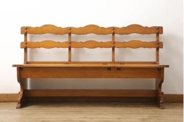中古　美品　横浜ダニエル(daniel)　A-532　3人掛け　木の温もりを感じるベンチロングチェア(ベンチ、ダイニングチェア、板座、長椅子)(定価約45万円)(R-058600)