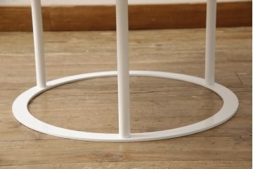中古　美品　arflex(アルフレックス)　UVI(ウビ)　ラウラ・グリツィオッティデザイン　高級感あふれる大理石天板のセンターテーブル(サイドテーブル、コーヒーテーブル、ラウンドテーブル)(定価約22万8千円円)(R-058612)