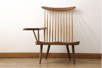 和製ヴィンテージ　ジョージナカシマ　LOUNGE ARM(ラウンジアーム)　One Arm(ワンアーム、片肘)　CN103　桜製作所　モダンに洗練された右アーム付きラウンジチェア(ジョージ・ナカシマ、イス、椅子、板座チェア、ビンテージ)(R-058615)