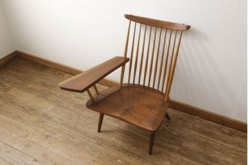 和製ヴィンテージ　ジョージナカシマ　LOUNGE ARM(ラウンジアーム)　One Arm(ワンアーム、片肘)　CN103　桜製作所　モダンに洗練された右アーム付きラウンジチェア(ジョージ・ナカシマ、イス、椅子、板座チェア、ビンテージ)(R-058615)