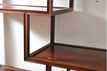 ビンテージ家具　上手物!　カリン(花梨)材　アジアンテイストのお部屋にオススメの飾り棚(茶棚、違い棚、戸棚、ヴィンテージ)(R-058618)