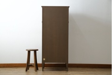 中古　DREXEL HERITAGE(ドレクセルヘリテイジ)　Triune(トライユン)　気品ある佇まいが美しいランジェリーチェスト(サイドチェスト、引き出し)　定価約43万円相当　(R-058621)