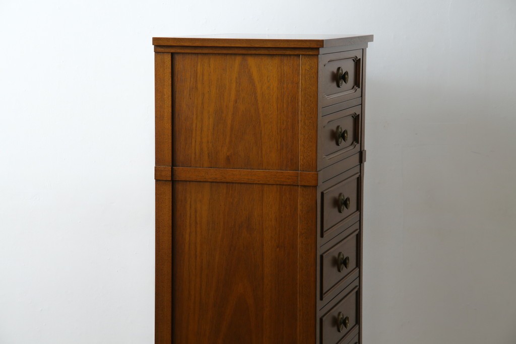 中古　DREXEL HERITAGE(ドレクセルヘリテイジ)　Triune(トライユン)　気品ある佇まいが美しいランジェリーチェスト(サイドチェスト、引き出し)　定価約43万円相当　(R-058621)