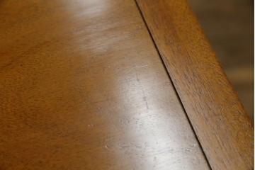 中古　DREXEL HERITAGE(ドレクセルヘリテイジ)　Triune(トライユン)　気品ある佇まいが美しいランジェリーチェスト(サイドチェスト、引き出し)　定価約43万円相当　(R-058621)