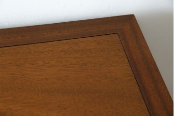 中古　DREXEL HERITAGE(ドレクセルヘリテイジ)　Triune(トライユン)　気品ある佇まいが美しいランジェリーチェスト(サイドチェスト、引き出し)　定価約43万円相当　(R-058621)