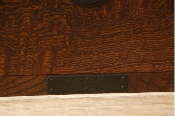 和製アンティーク　上手物!　前面欅(ケヤキ)材　玉杢　供縁　美しい木の風合いを存分に堪能できる仙台箪笥・上段(和タンス、衣装タンス、時代箪笥、引き出し)(R-058632)