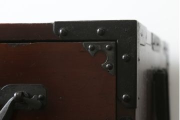 和製アンティーク　味わい深い佇まいが魅力的な五丁引き米沢箪笥(和箪笥、時代箪笥、衣装タンス、引き出し)(R-058634)