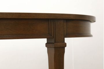 中古　美品　DREXEL HERITAGE(ドレクセルヘリテイジ)　Triune(トライユン)　品のある佇まいがすてきなダイニングテーブル(エクステンションテーブル、4人掛け、6人掛け)(R-058641)