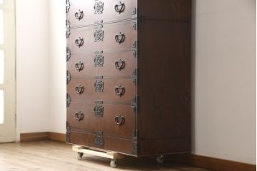 中古　美品　岩谷堂箪笥　かくし付き　観音開き戸が魅力!和の趣あふれる衣装箪笥(引き出し、和タンス、収納箪笥、整理タンス)(R-058644)