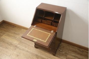 中古　イギリス高級家具　ロスジョン(ROSJOHN)　イギリス王室御用達　洗練されたデザインが美しいライティングビューロー(ワークデスク、在宅ワーク用、サイドチェスト)(R-058654)
