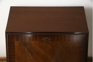 中古　イギリス高級家具　ロスジョン(ROSJOHN)　イギリス王室御用達　洗練されたデザインが美しいライティングビューロー(ワークデスク、在宅ワーク用、サイドチェスト)(R-058654)