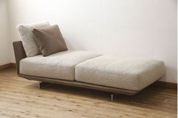中古　超美品　arflex(アルフレックス)　BRERA(ブレラ)　185　シンプルモダンなデザインでスタイリッシュな空間を実現するリラックスアームレスソファ(2人掛けソファ、2P、カウチソファ)(定価約77万円)(R-058669)