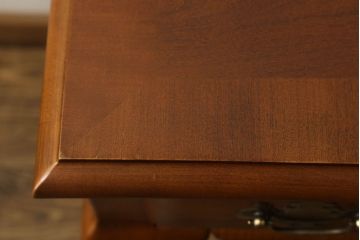 アメリカビンテージ　美品　希少な絶版品!　マホガニー材　スタンリー(Stanley)　気品漂う佇まいが美しいコンソールテーブル(サイドテーブル、ヴィンテージ)(R-058674)