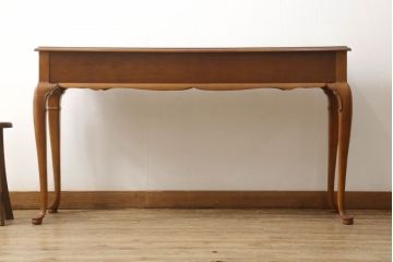 アメリカビンテージ　美品　希少な絶版品!　マホガニー材　スタンリー(Stanley)　気品漂う佇まいが美しいコンソールテーブル(サイドテーブル、ヴィンテージ)(R-058674)