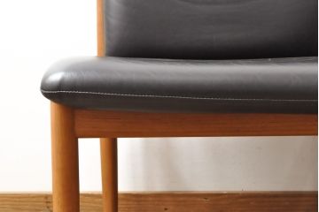 ビンテージ家具　ジャパンヴィンテージ　チーク材　メンズライクスタイルの空間づくりに活躍する本革ダイニングチェア2脚セット(レザー、椅子、イス)(R-058684)