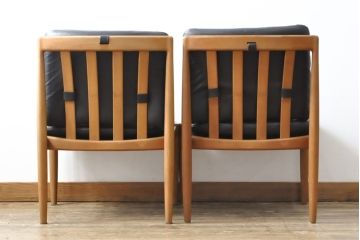 ビンテージ家具　ジャパンヴィンテージ　チーク材　メンズライクスタイルの空間づくりに活躍する本革ダイニングチェア2脚セット(レザー、椅子、イス)(R-058684)