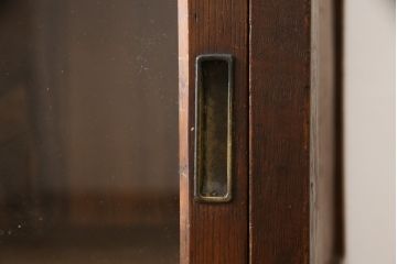 和製アンティーク　大正昭和初期　前面栗材　レトロな雰囲気を醸し出す収納棚(戸棚、サイドボード、サイドキャビネット、本箱、ブックケース)(R-058690)