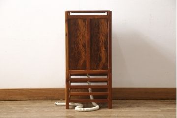 中古　指物工芸家具　肥松(こえまつ)　漆塗り　和モダンな空間づくりにおすすめ!趣深いフロアスタンド(フロア照明、間接照明、スタンドライト)(R-058694)