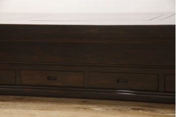 中古　最高級　シャム柿(ジリコテ)材　無垢材　特徴的な木目が目を引く、大振りな囲炉裏テーブル(座卓、長火鉢、関西火鉢、木製火鉢)(R-058695)