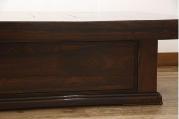 中古　最高級　シャム柿(ジリコテ)材　無垢材　特徴的な木目が目を引く、大振りな囲炉裏テーブル(座卓、長火鉢、関西火鉢、木製火鉢)(R-058695)