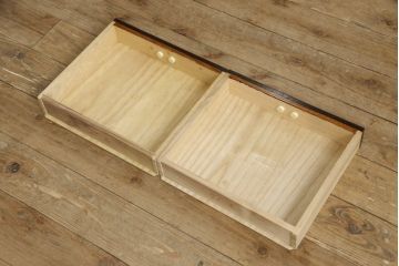 中古　美品　趣のある和の空間づくりにおすすめな欅(ケヤキ)材の関西火鉢(長火鉢、囲炉裏テーブル、座卓、リビングテーブル)(R-058699)