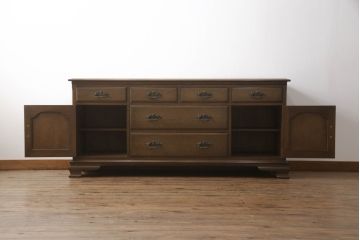中古　横浜クラシック家具　ノックオンウッド(knockonwood)　Hand Made　上品なデザインが美しいサイドチェスト(サイドボード、引き出し、リビングボード)(R-058702)