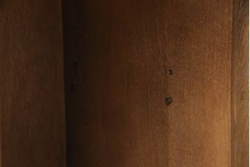 中古　横浜クラシック家具　ノックオンウッド(knockonwood)　Hand Made　上品なデザインが美しいサイドチェスト(サイドボード、引き出し、リビングボード)(R-058702)