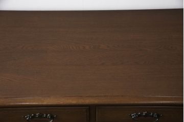 中古　横浜クラシック家具　ノックオンウッド(knockonwood)　Hand Made　上品なデザインが美しいサイドチェスト(サイドボード、引き出し、リビングボード)(R-058702)