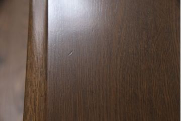 中古　横浜クラシック家具　ノックオンウッド(knockonwood)　Hand Made　上品なデザインが美しいサイドチェスト(サイドボード、引き出し、リビングボード)(R-058702)