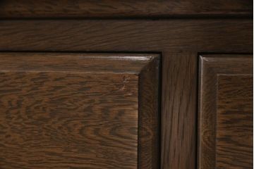 中古　横浜クラシック家具　ノックオンウッド(knockonwood)　Hand Made　上品なデザインが美しいサイドチェスト(サイドボード、引き出し、リビングボード)(R-058702)
