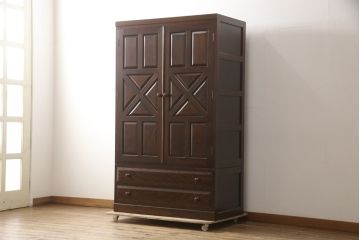 中古　松本民芸家具　洋服タンスをリメイク!脚付き下駄箱(靴箱、収納棚、戸棚、キャビネット)(R-058704)